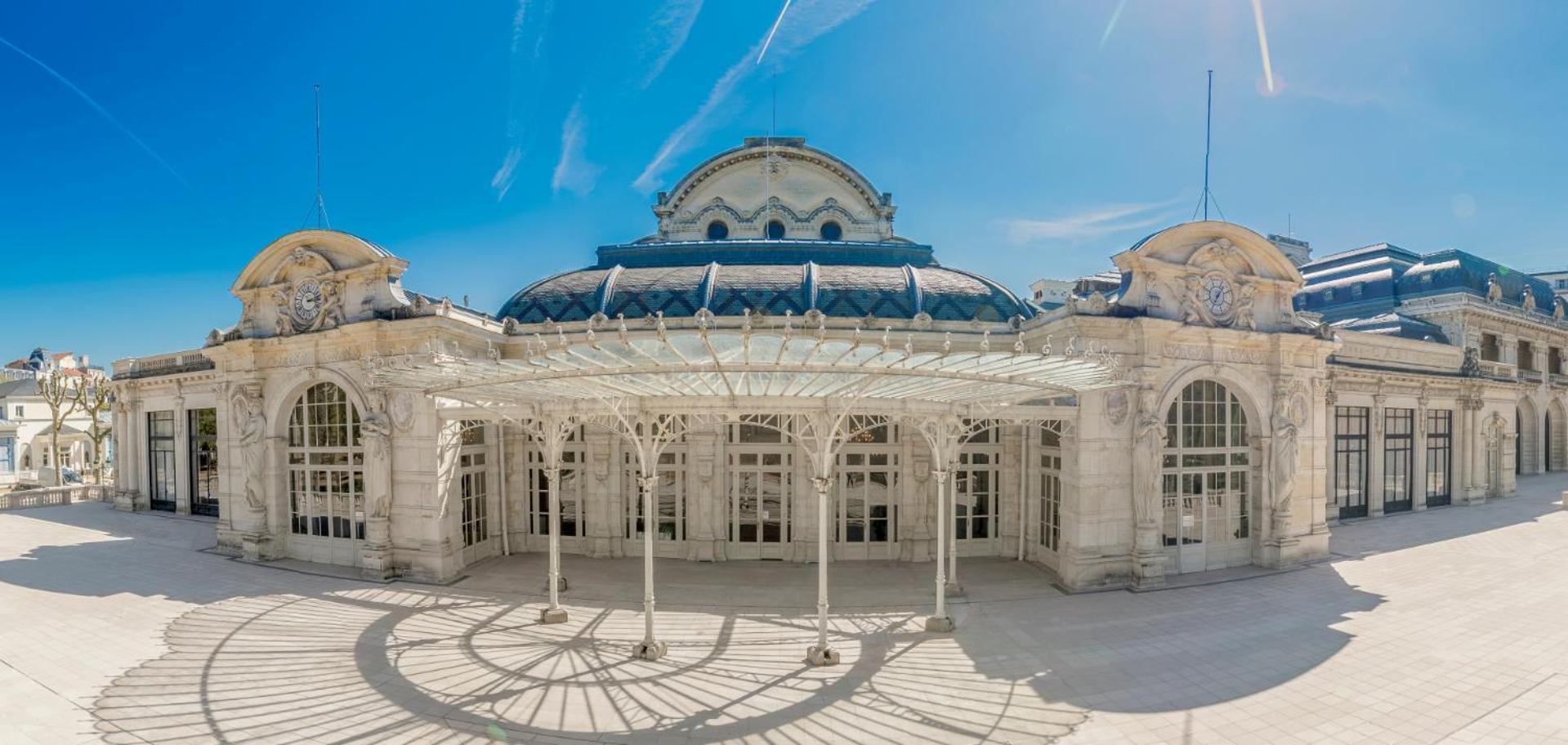 Appartement Vichy Centre-Ville Proche Cure Thermale Exterior photo